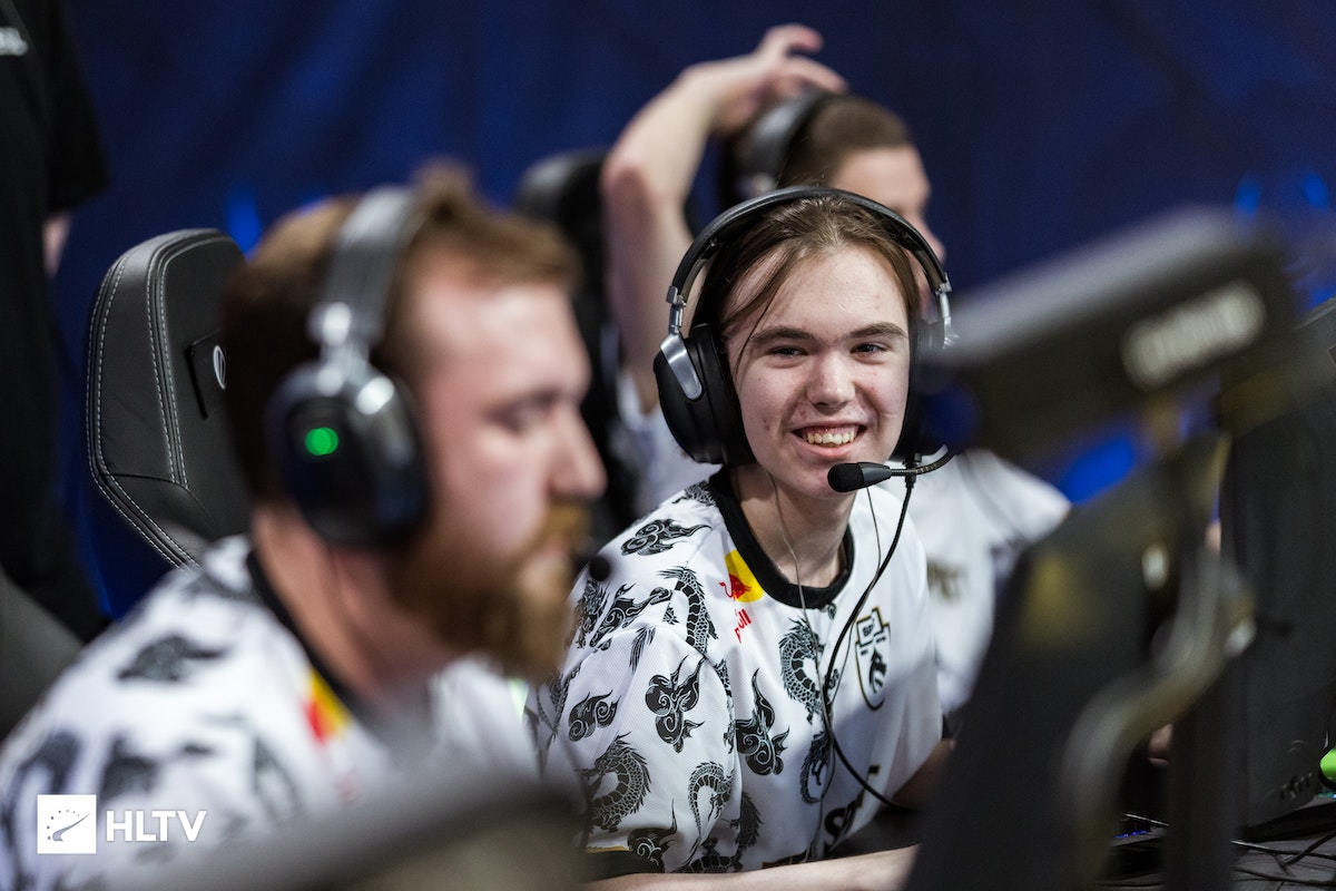 来就全力出 来就全力出